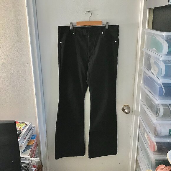 Unisex H&M Black Pants - Size 16 (NWT) - Picture 1 of 6